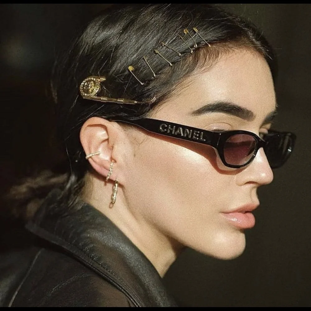 CHANEL LIMITED EDITION A71280 rectangle sunglasses
